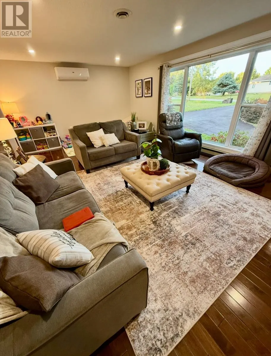 8 - 10 Riverview Place