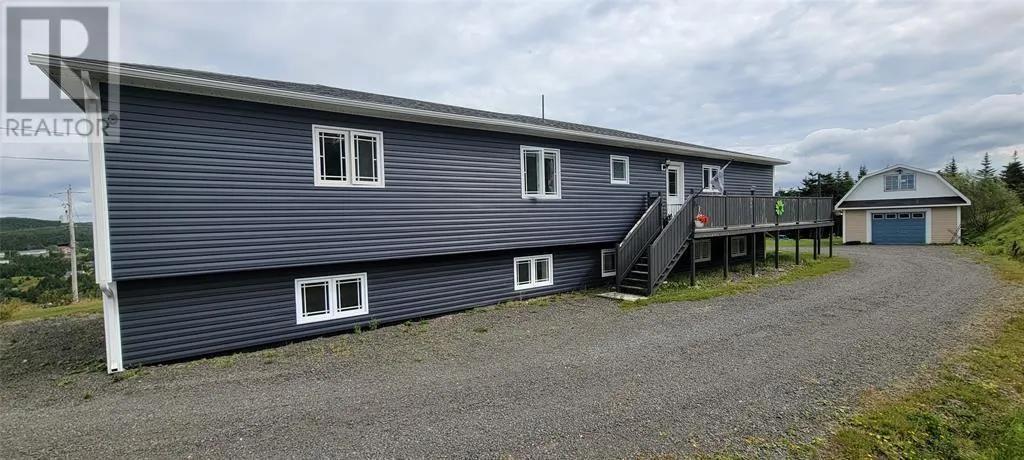 10 Crestview Heights