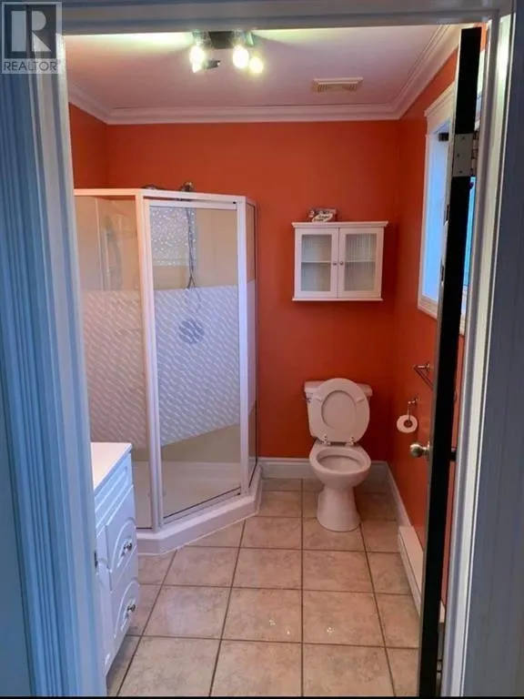 10 Crestview Heights