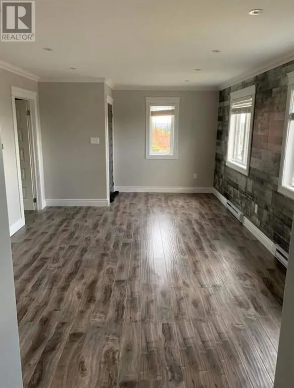 10 Crestview Heights