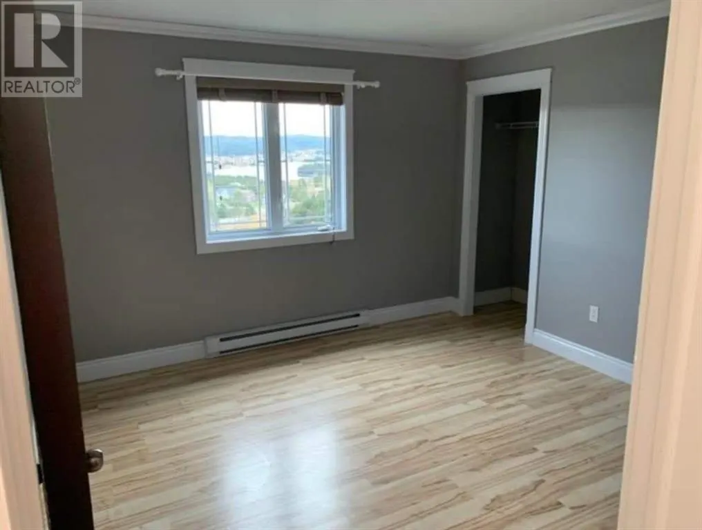 10 Crestview Heights