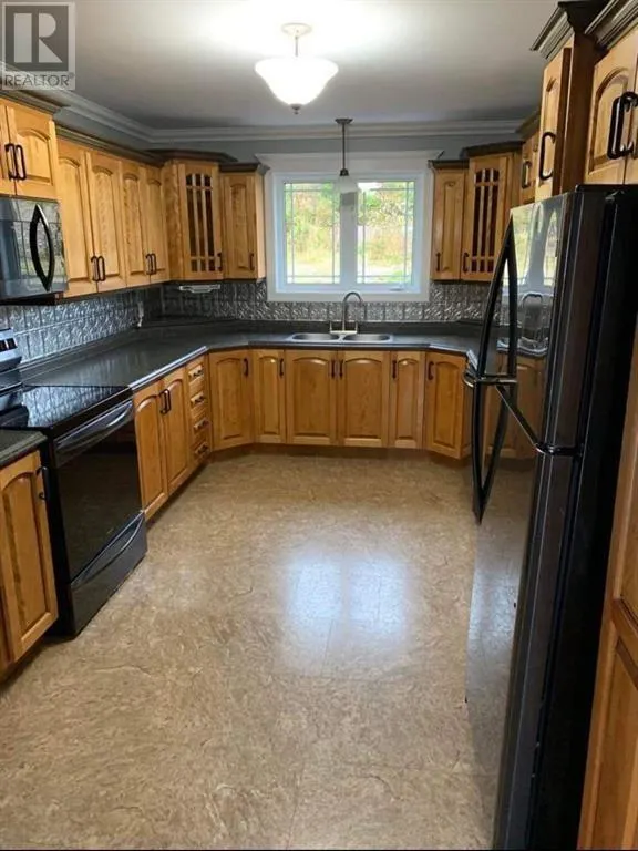 10 Crestview Heights