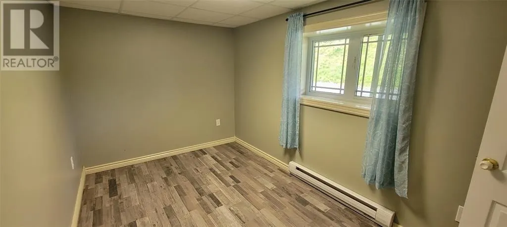10 Crestview Heights