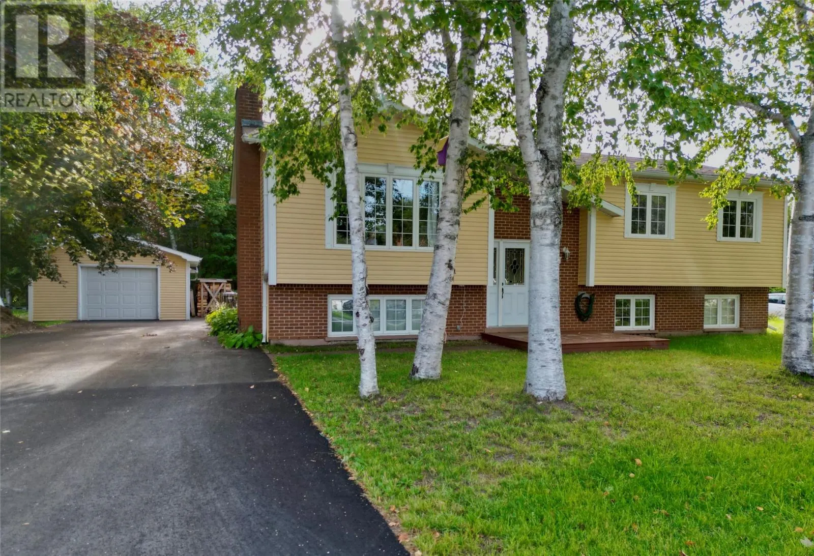 22 Tamarack Avenue