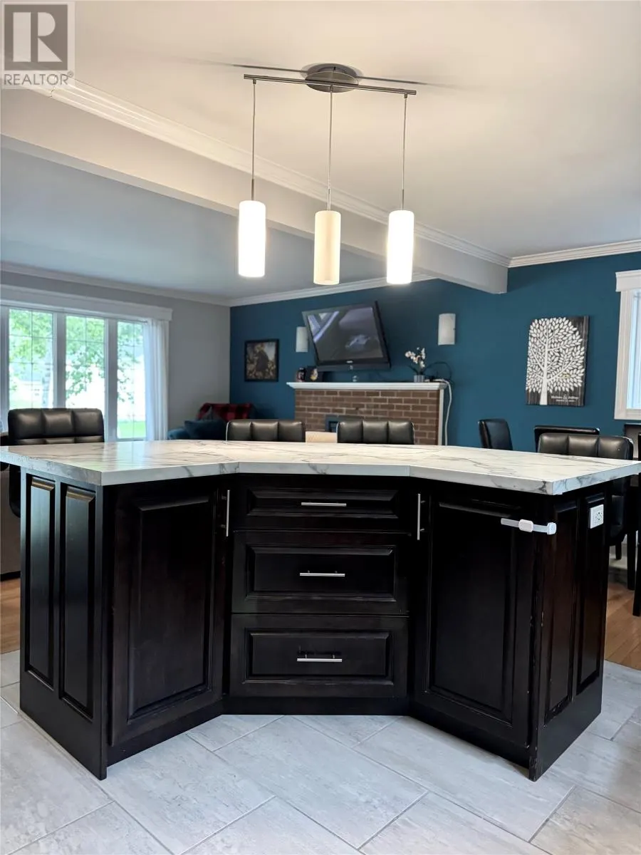 22 Tamarack Avenue