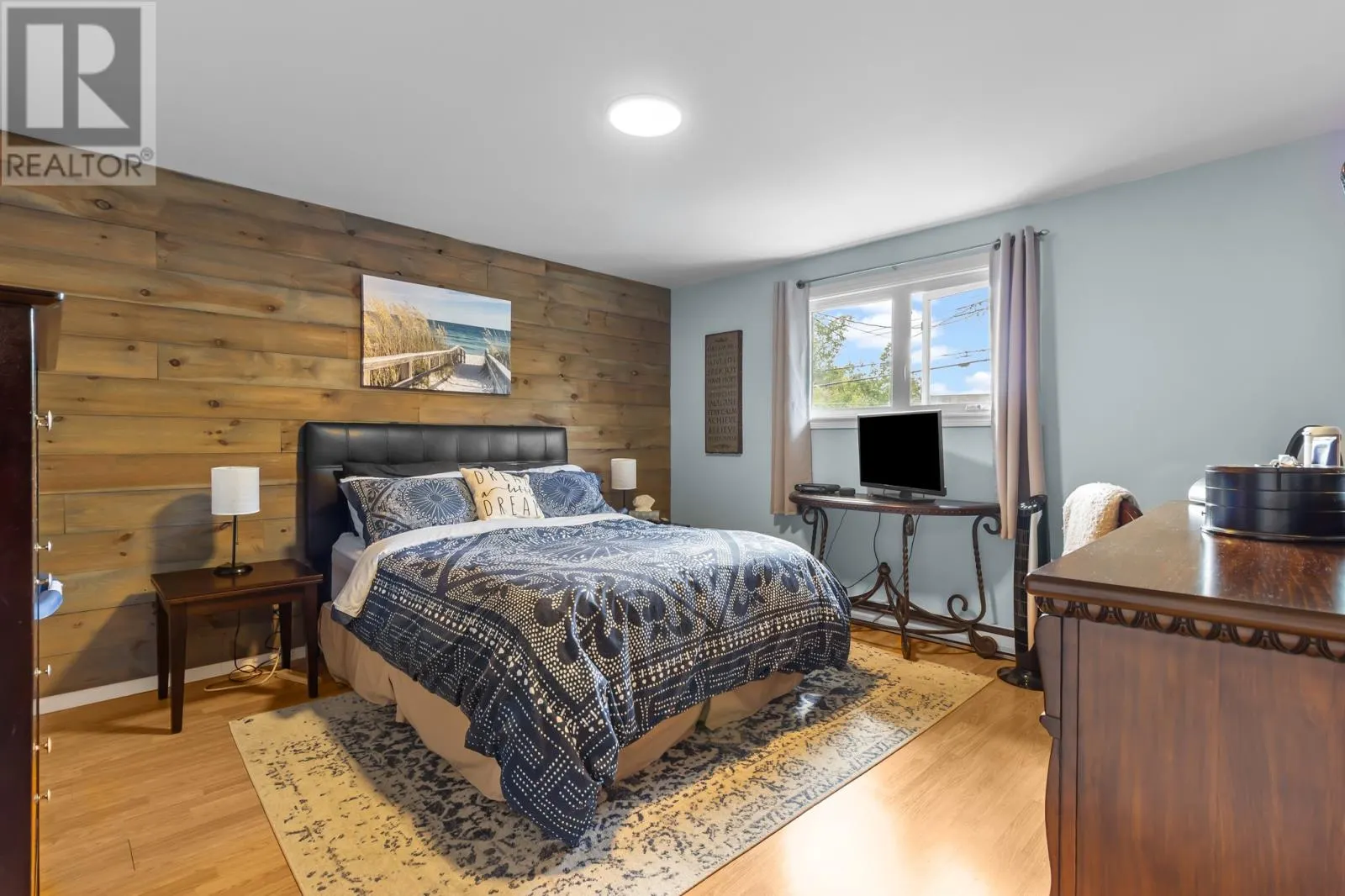 325 Newfoundland Drive