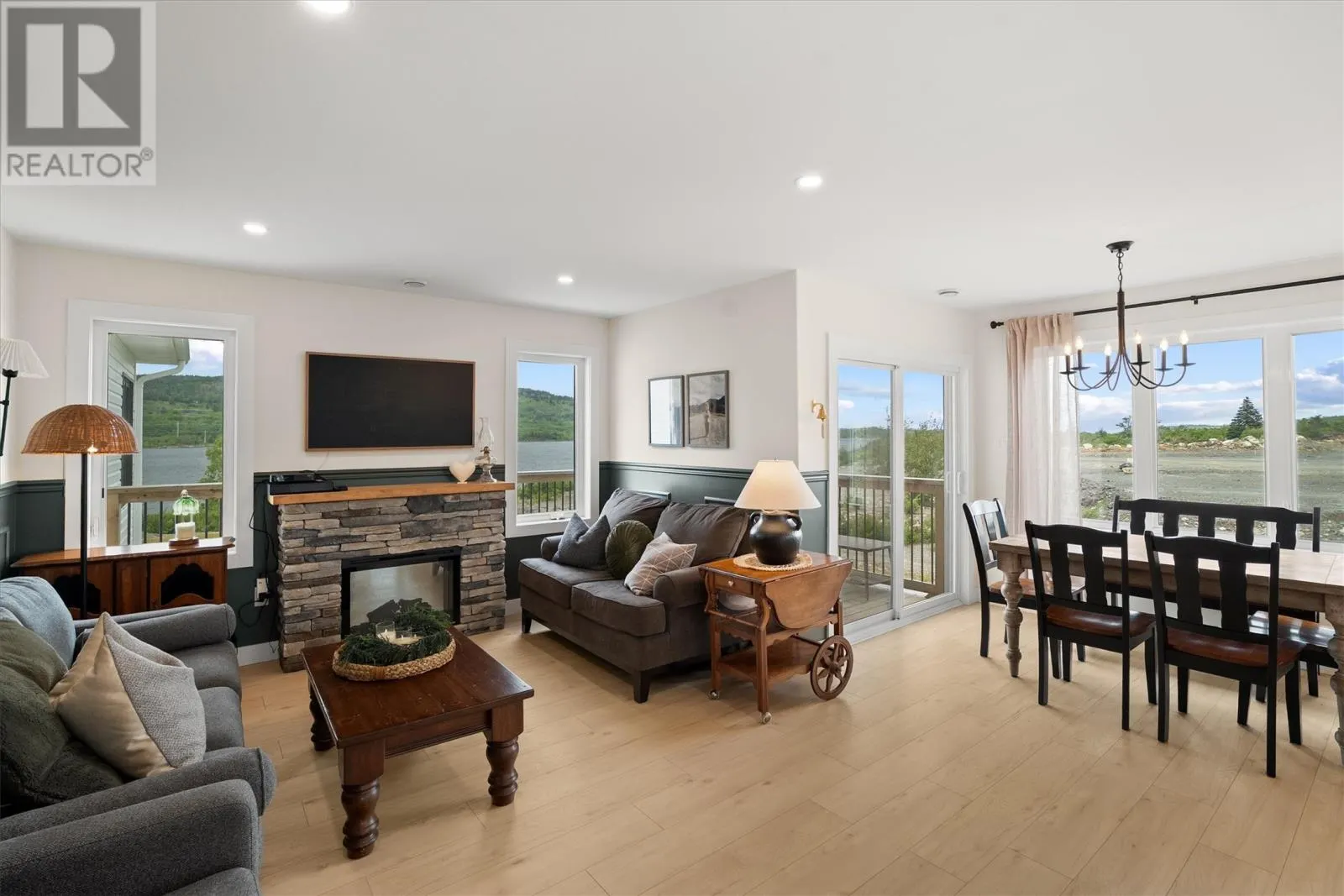 22 Jack Pine Drive
