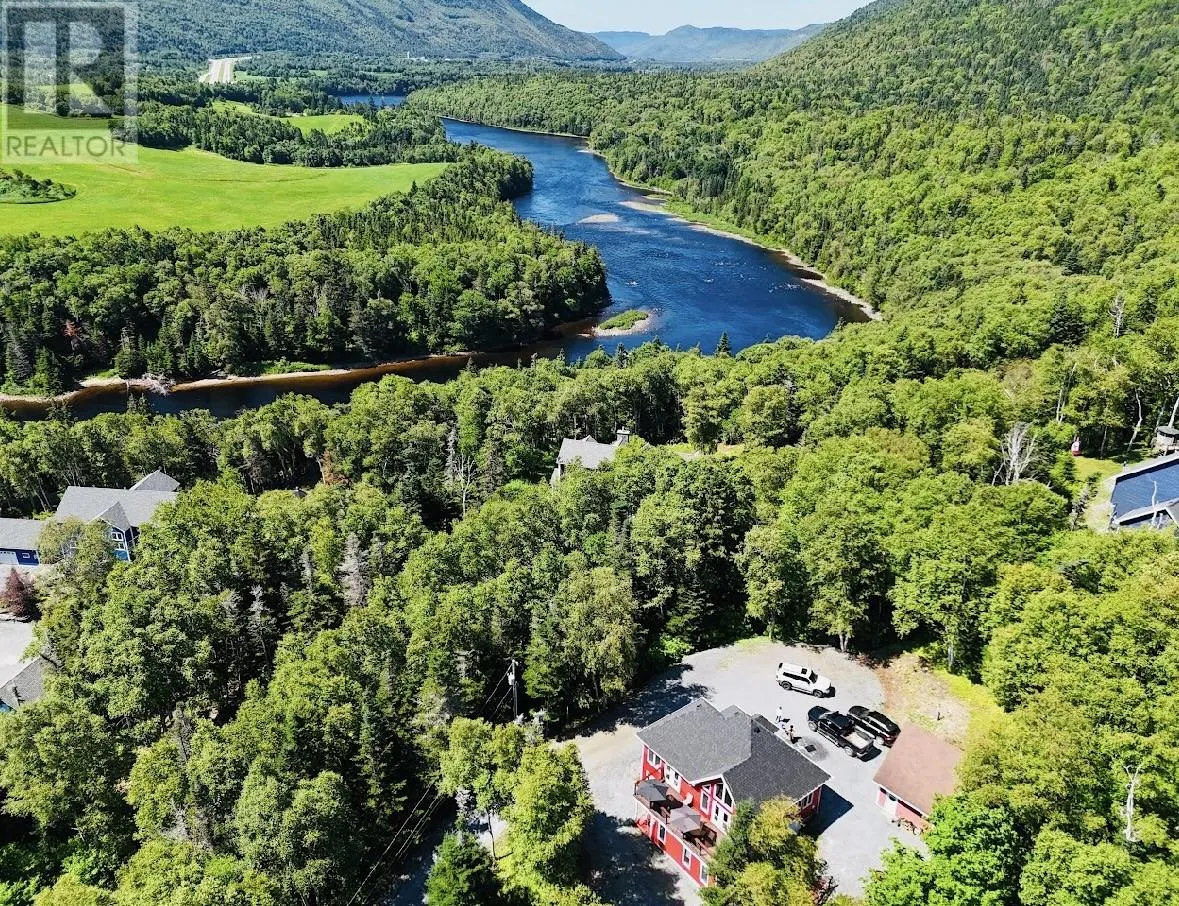 13 River Grove