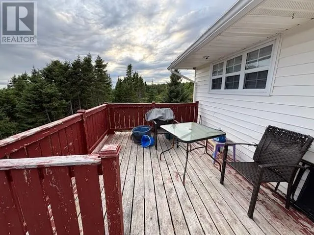 6 Seaview Crescent E
