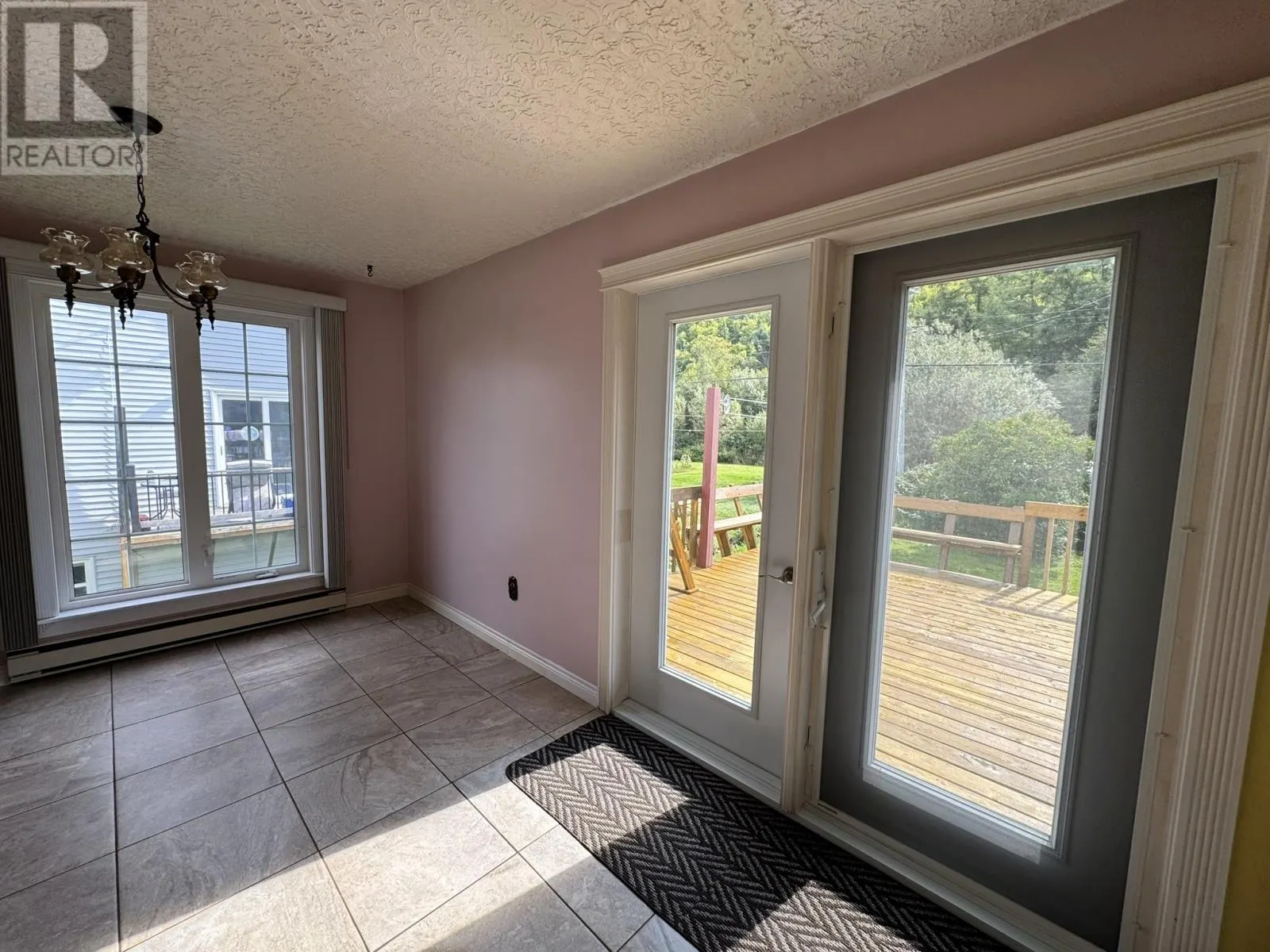 12 Mountain Vale Park