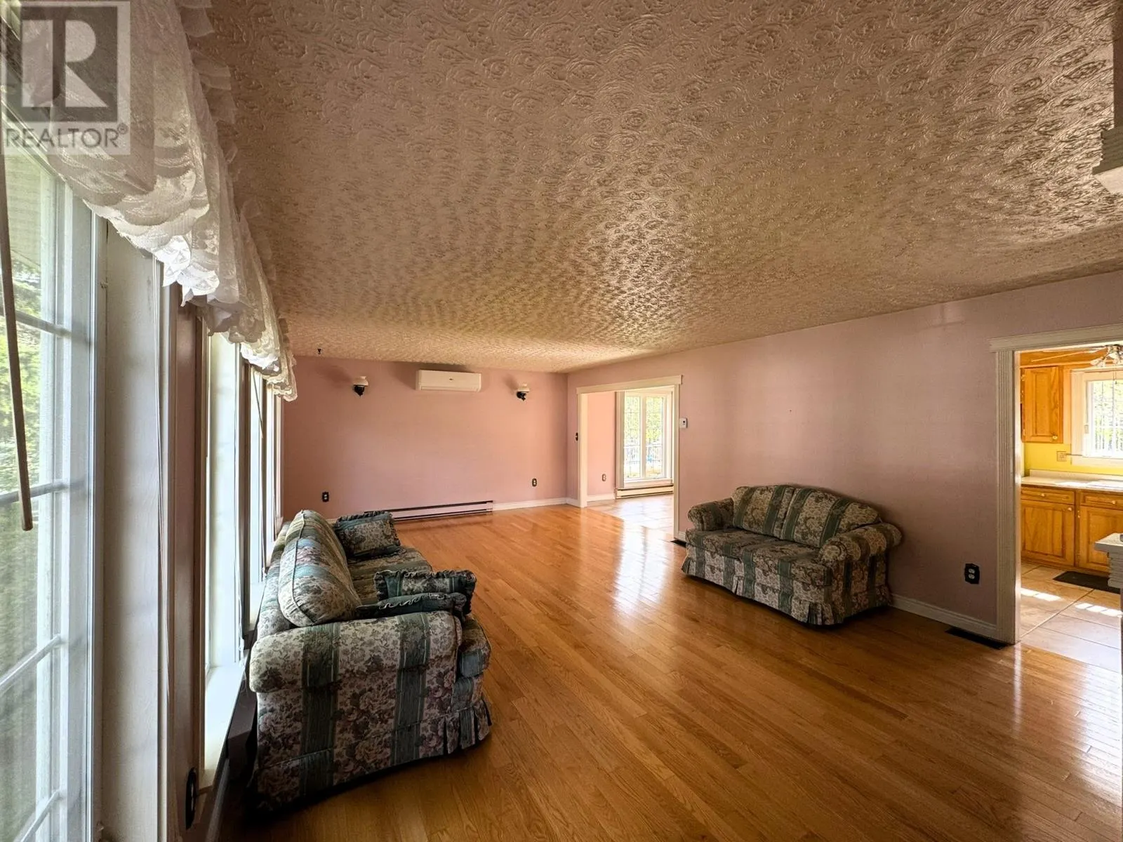 12 Mountain Vale Park