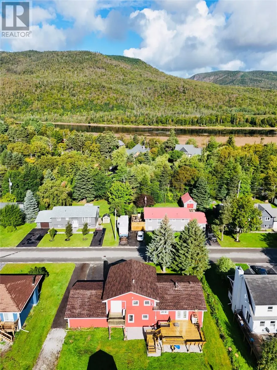 12 Mountain Vale Park