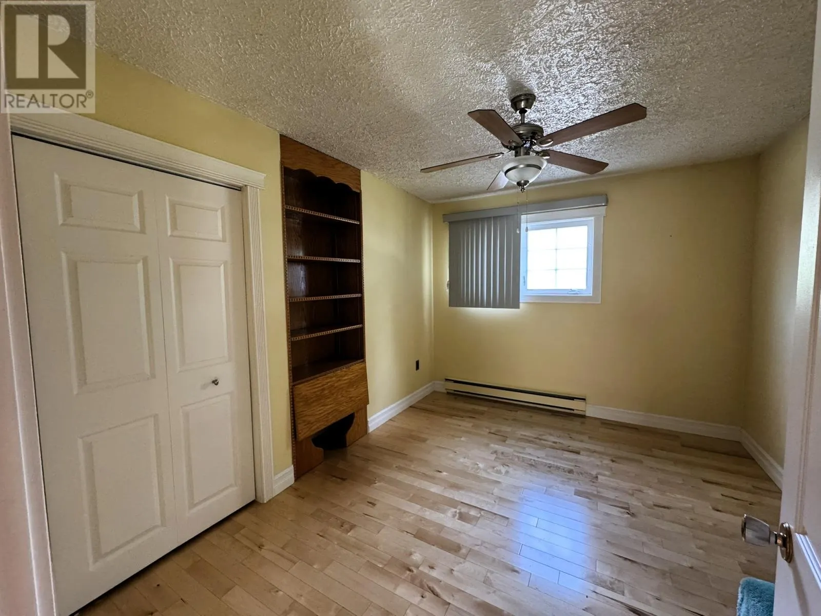 12 Mountain Vale Park