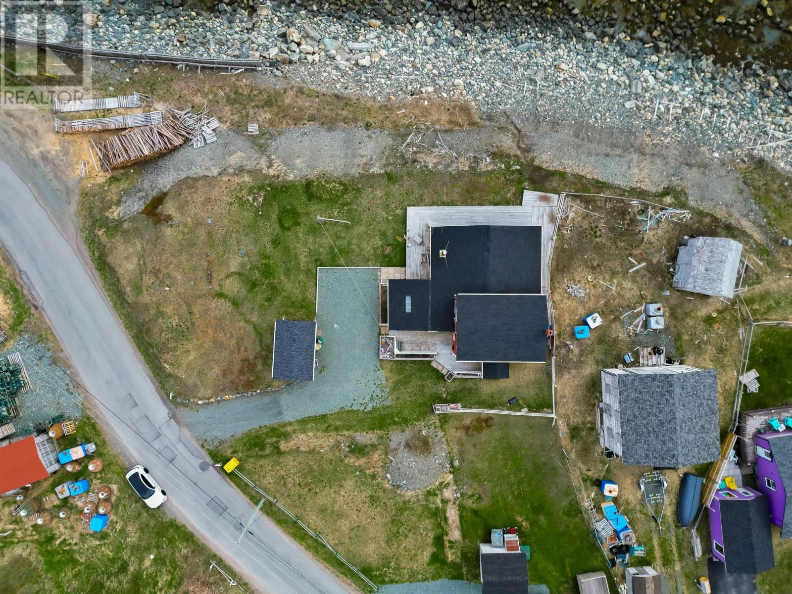122-124 Red Point Road