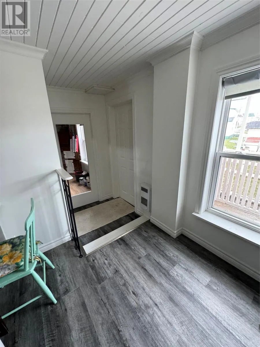 122-124 Red Point Road