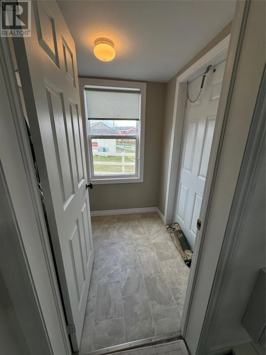 122-124 Red Point Road
