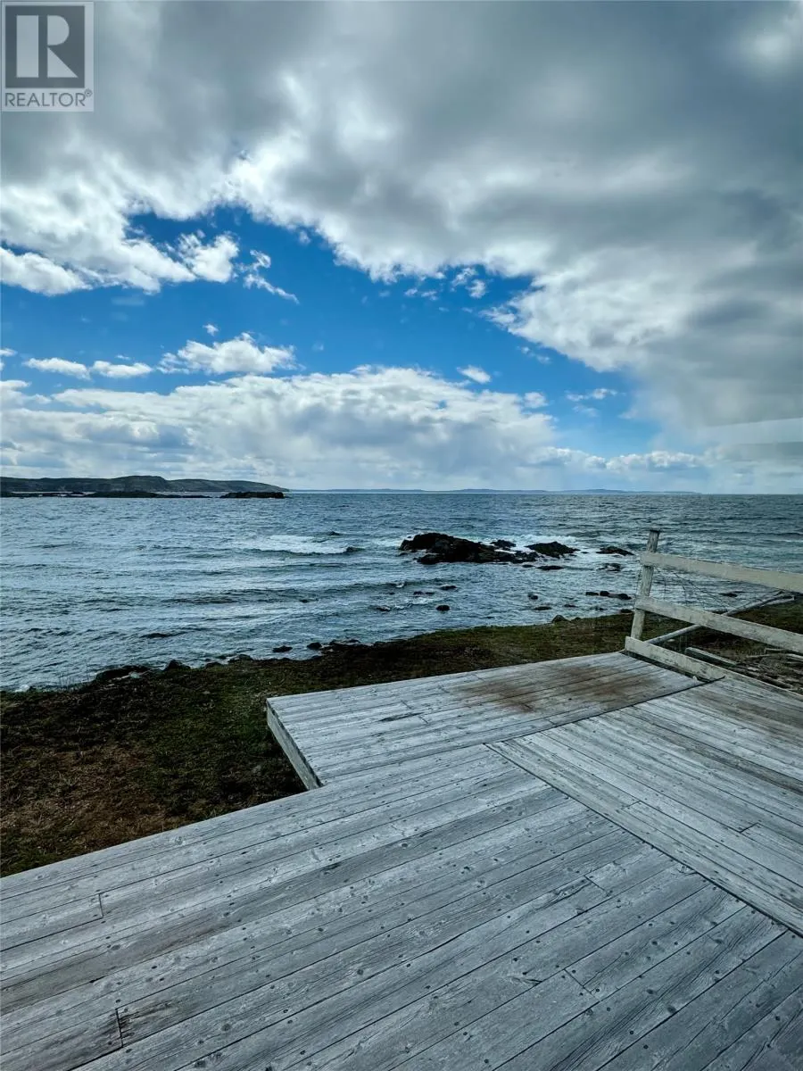 122-124 Red Point Road