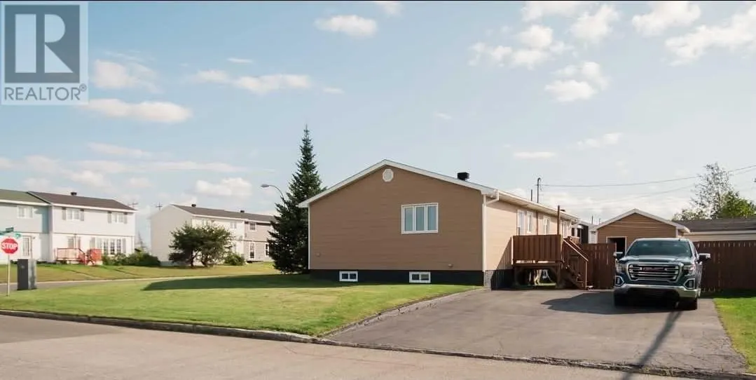 717 Tamarack Drive