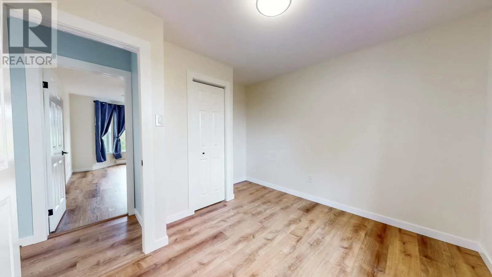 8 Newcastle Place