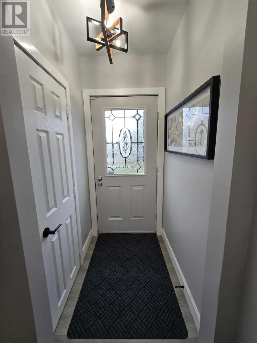 129 Cabot Crescent