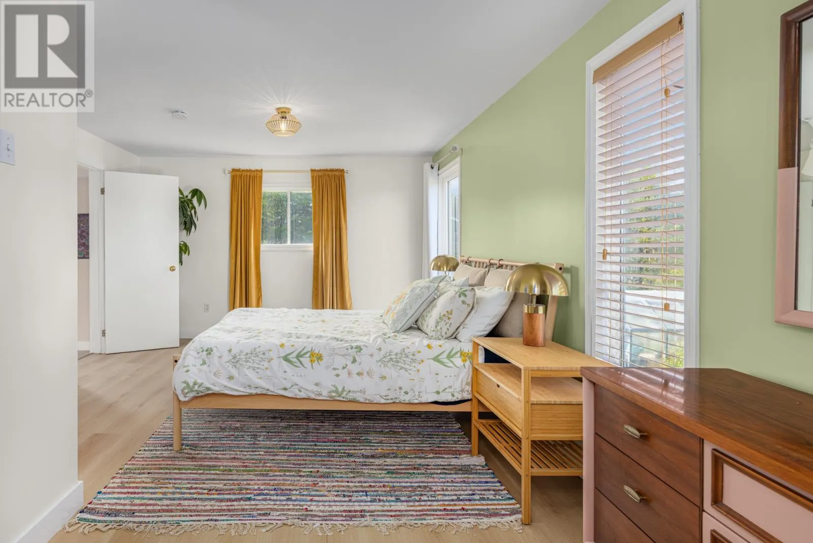 8 Patricia Drive