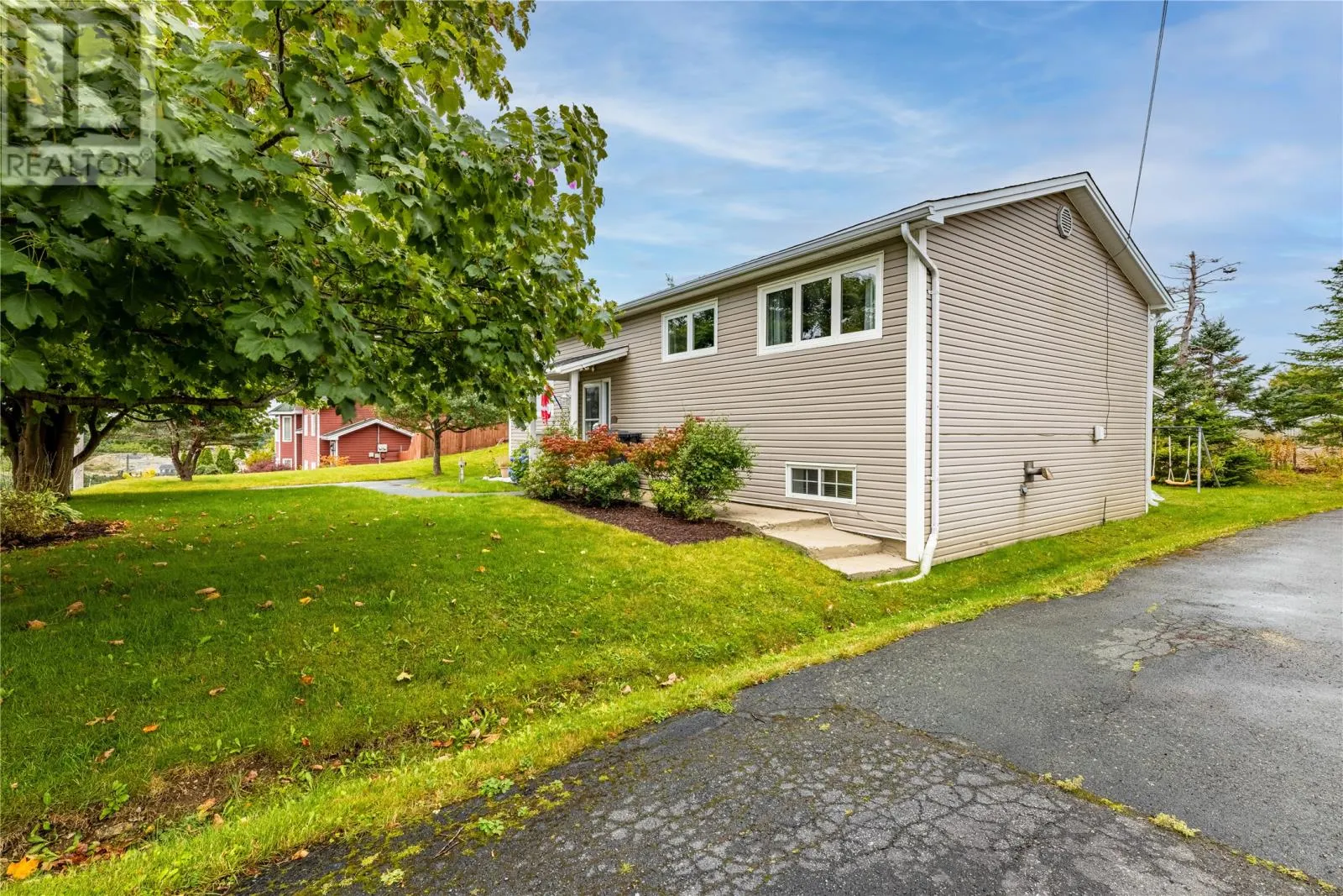 11 Irving Drive