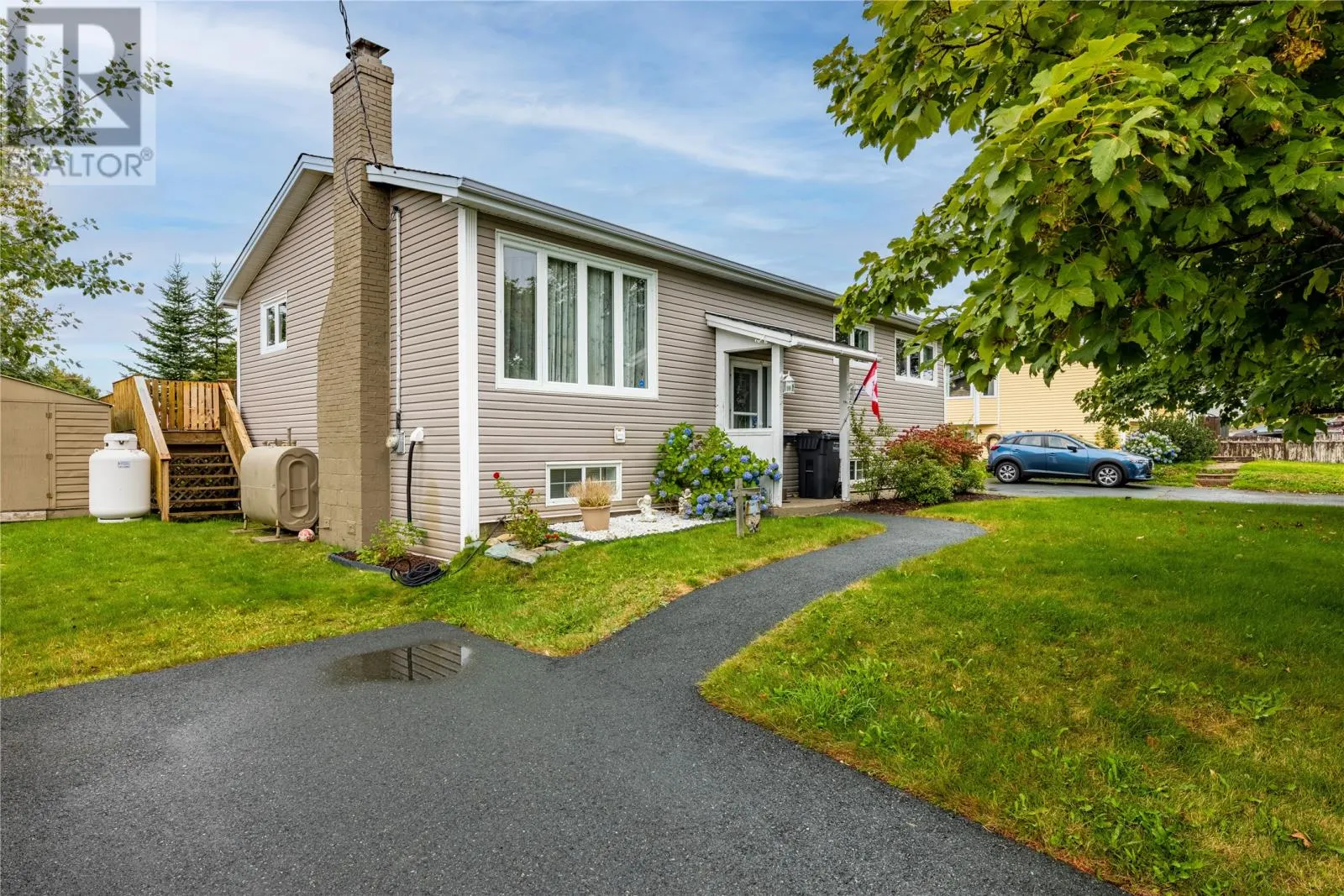 11 Irving Drive