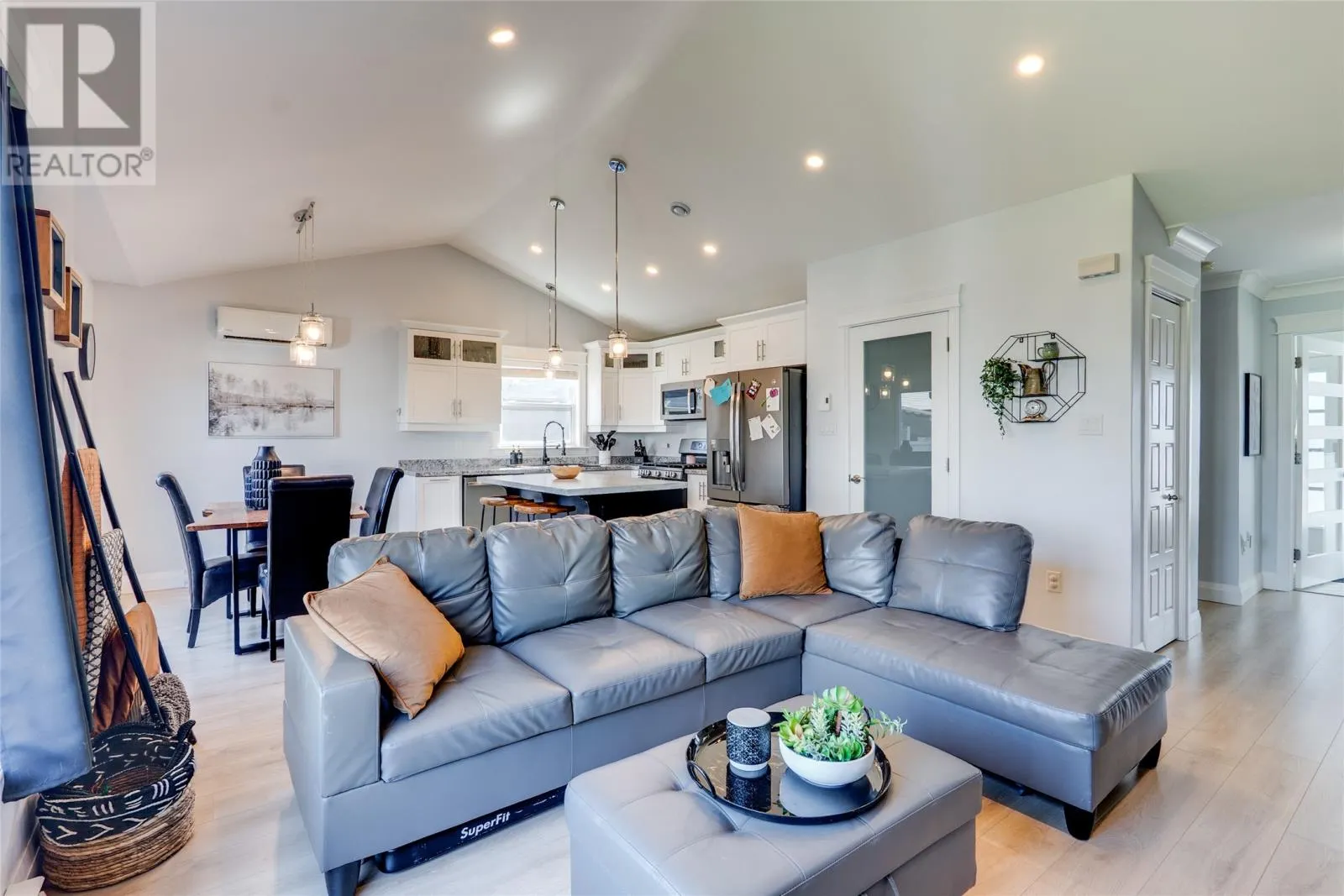 127 Diamond Marsh Drive