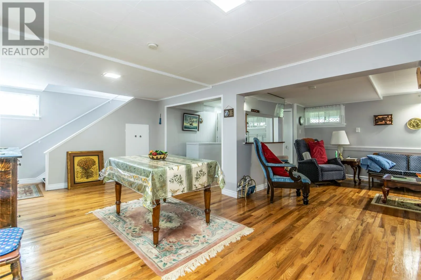 6 Donegal Place