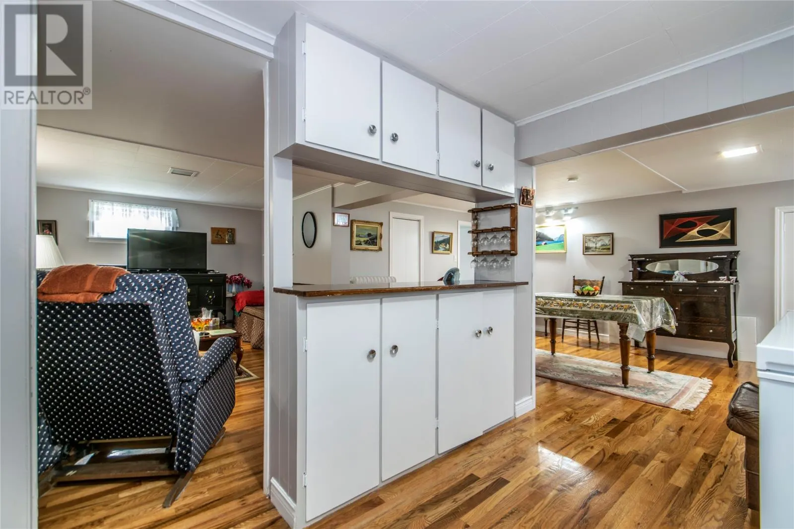 6 Donegal Place
