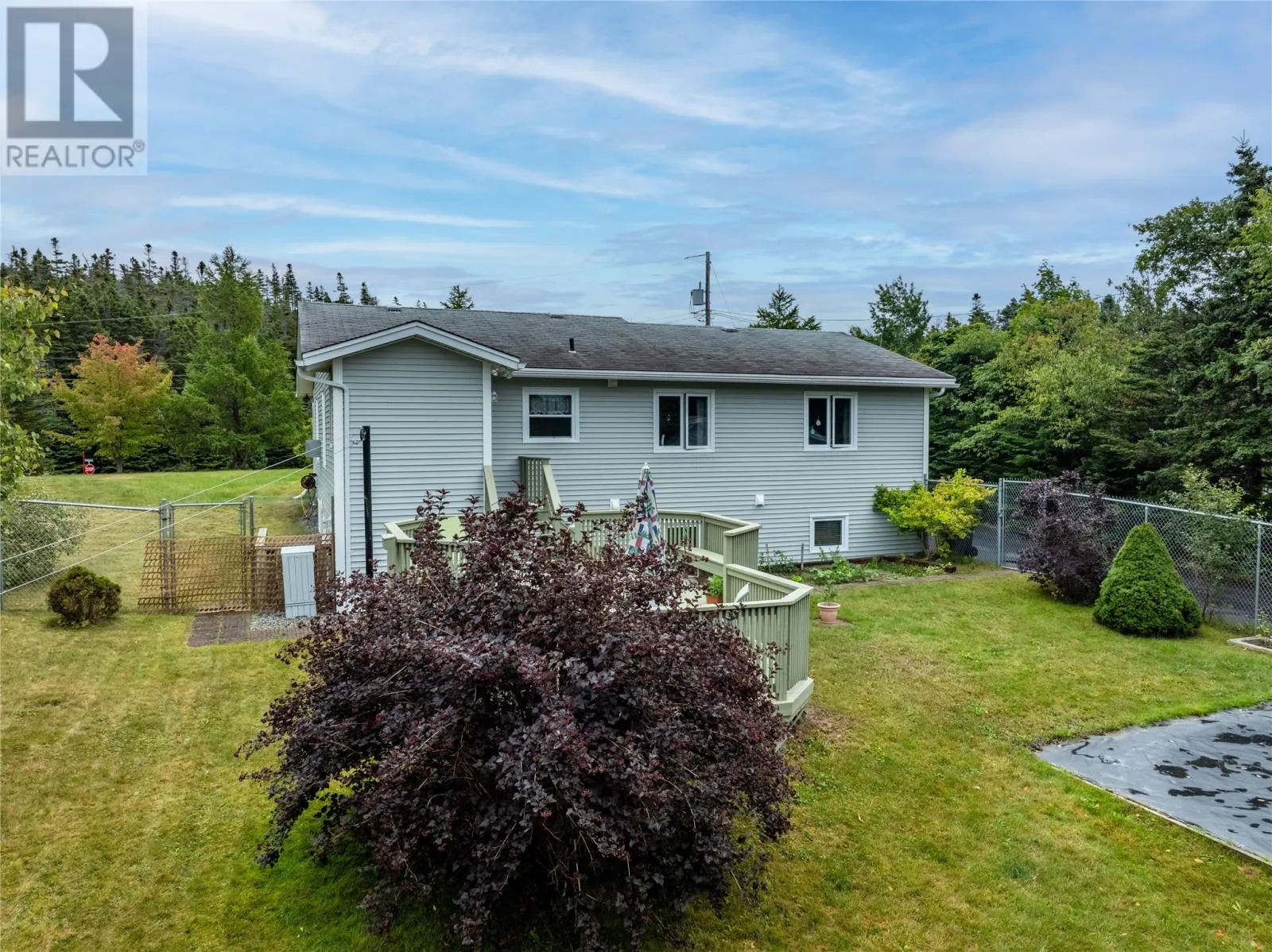 6 Coniferous Road