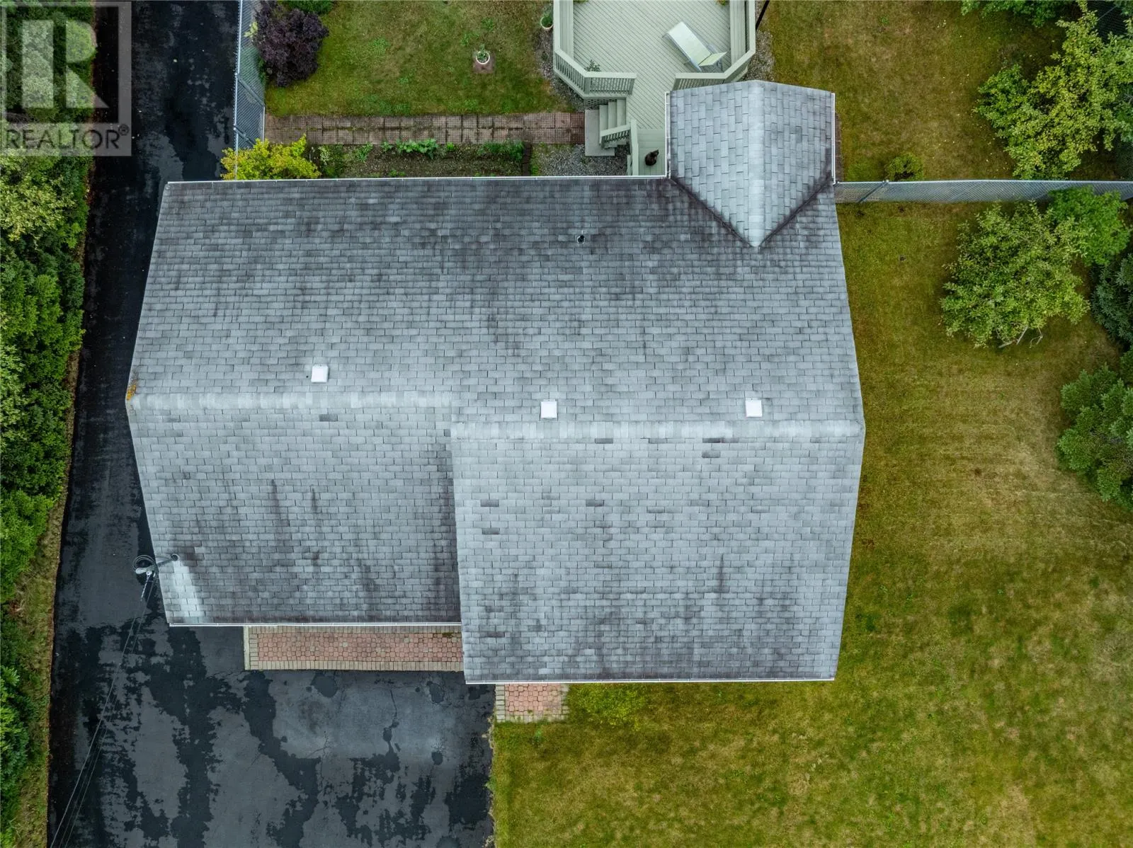6 Coniferous Road