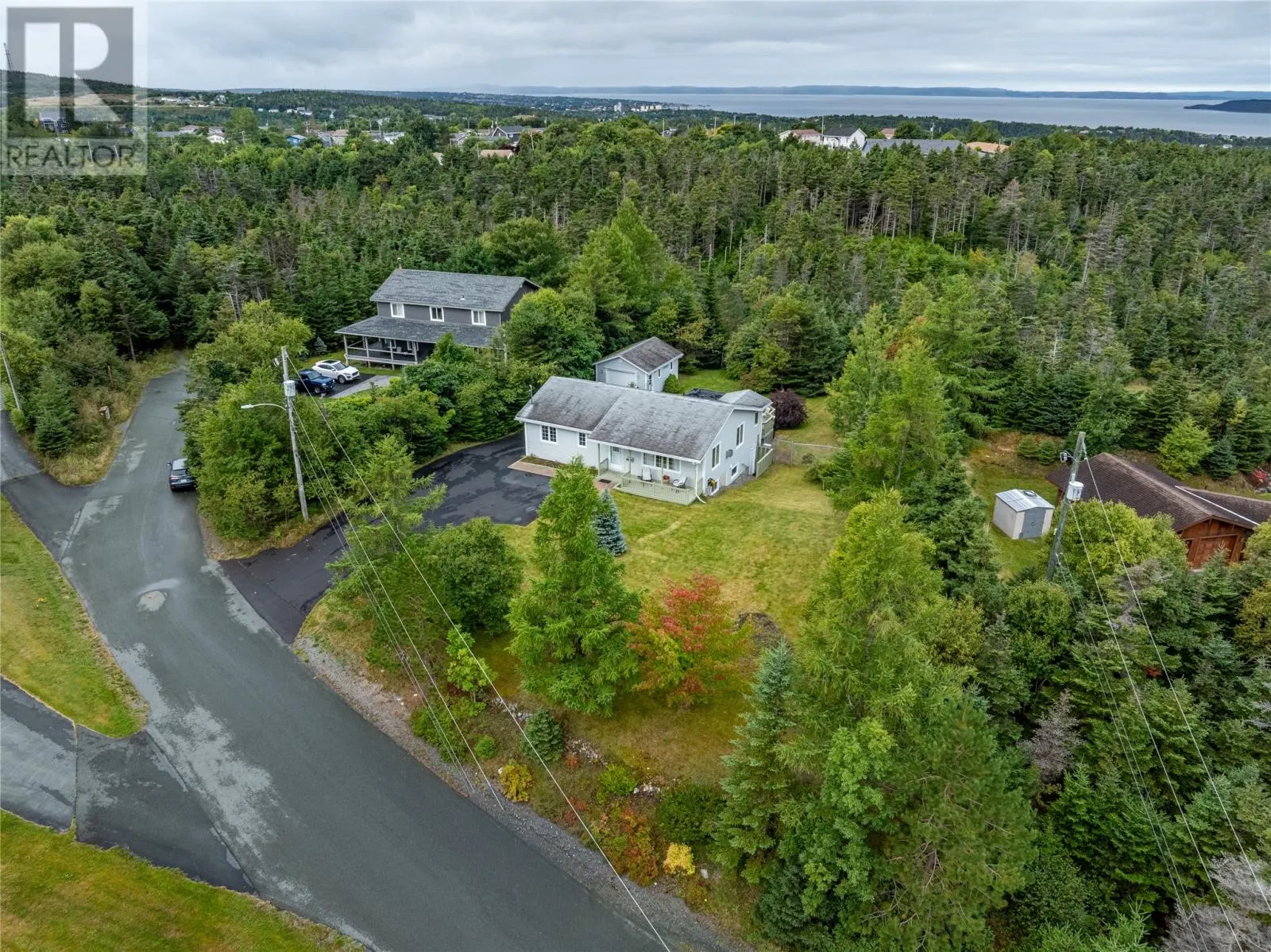 6 Coniferous Road
