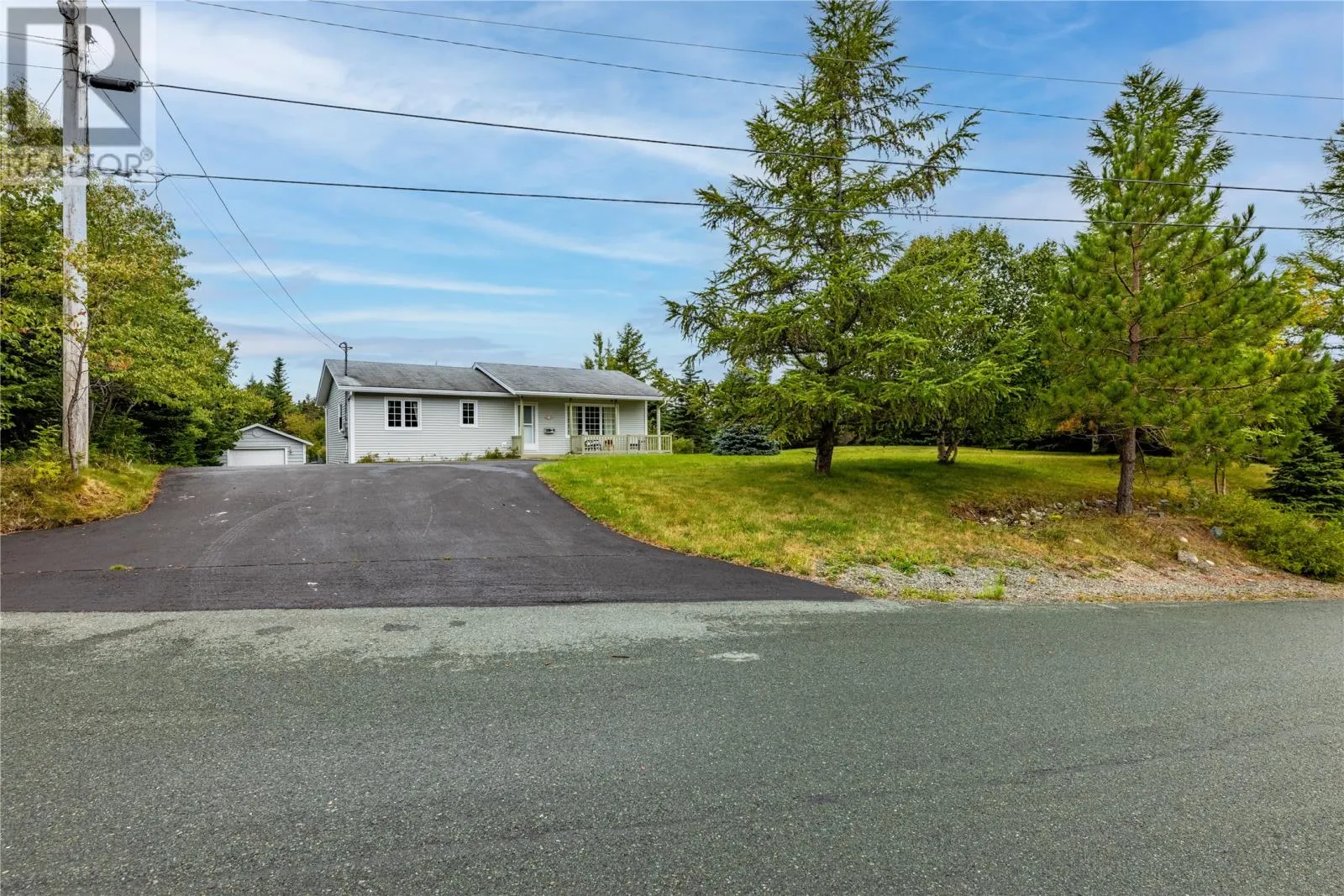 6 Coniferous Road
