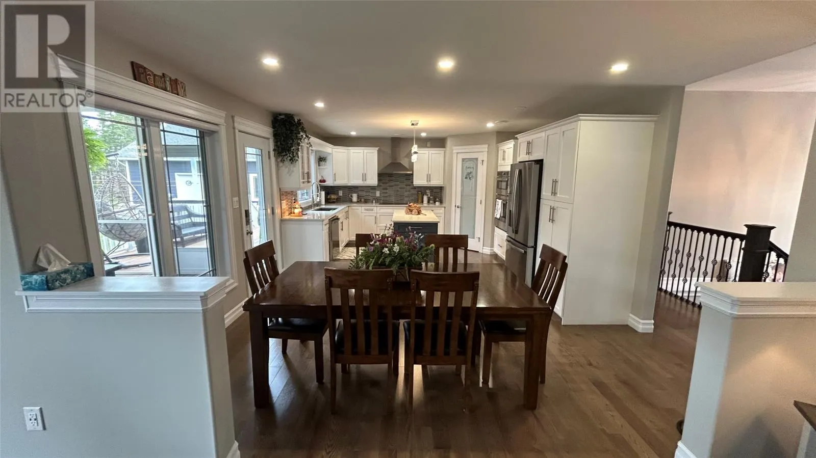 13 - 15 Simon Drive