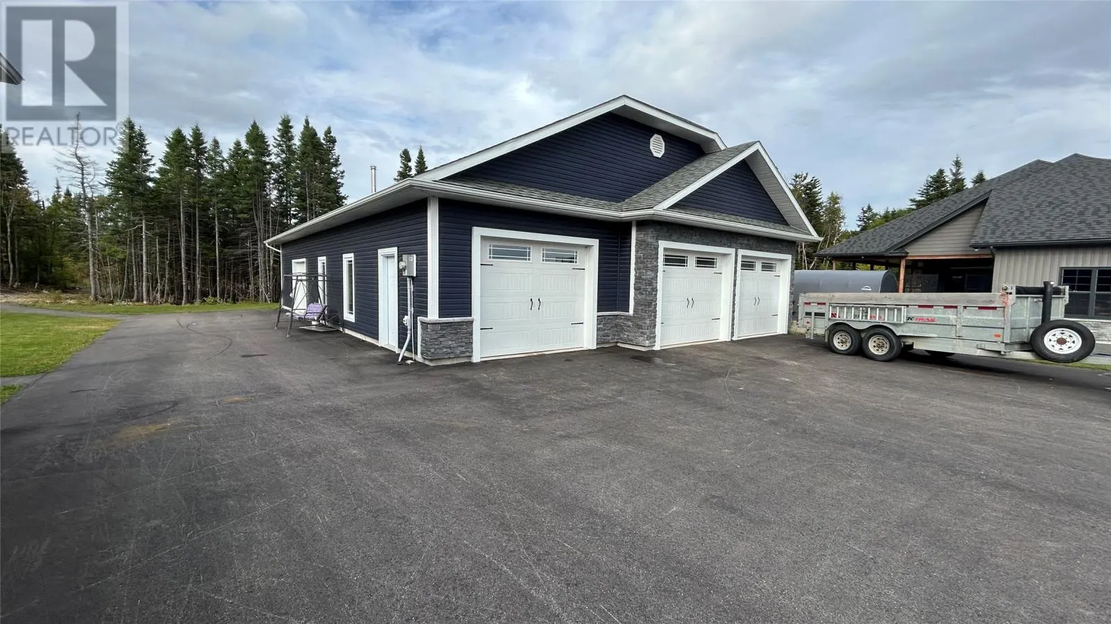 13 - 15 Simon Drive