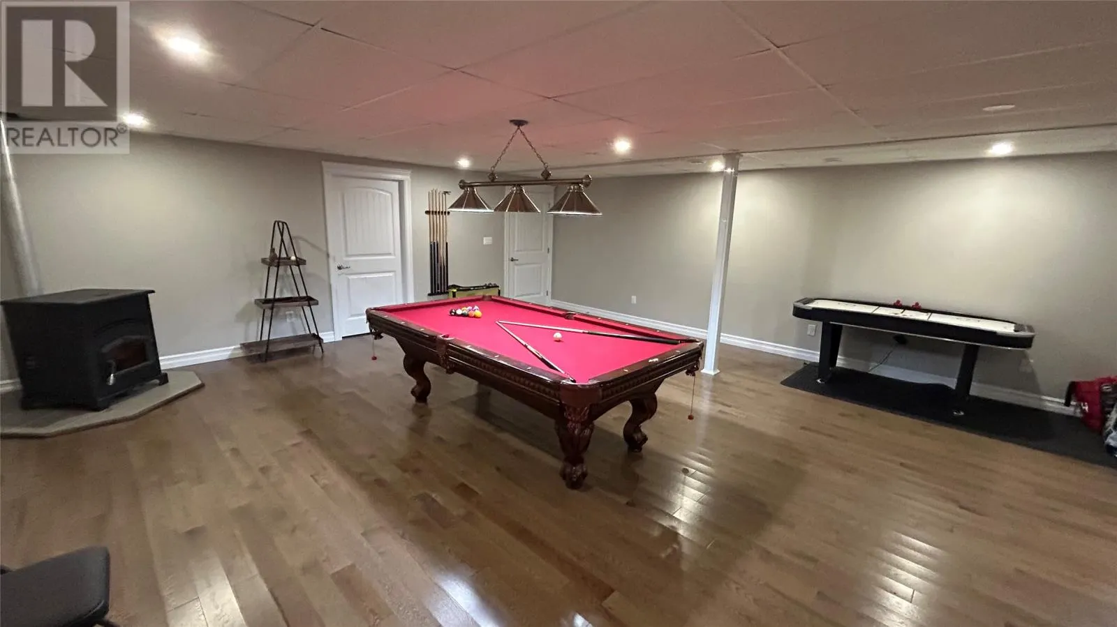 13 - 15 Simon Drive