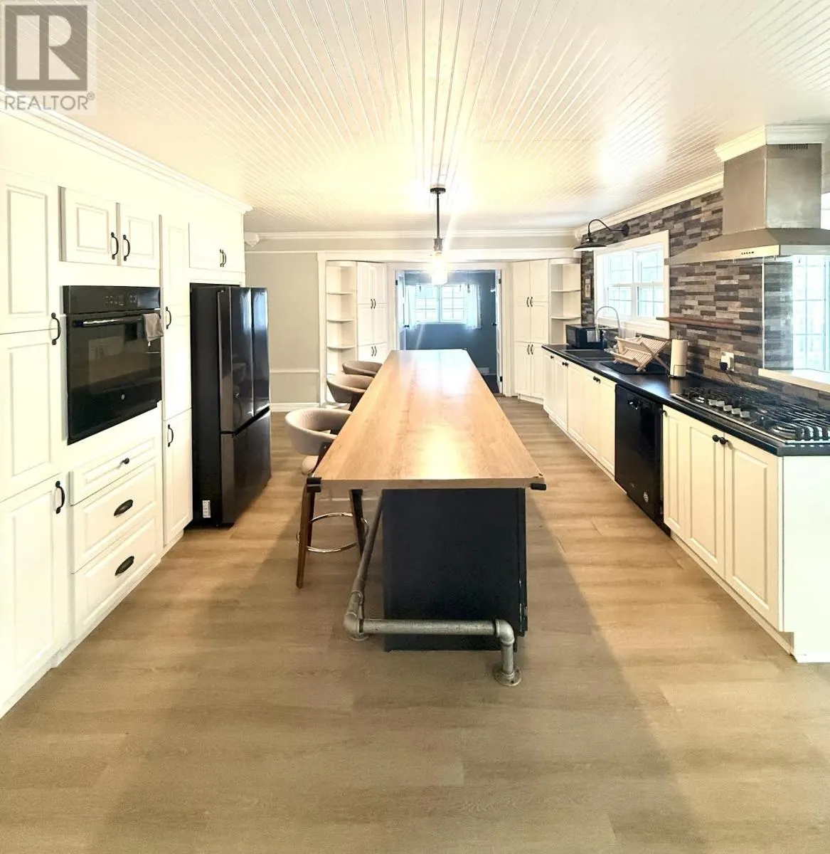 60 Cormack Drive