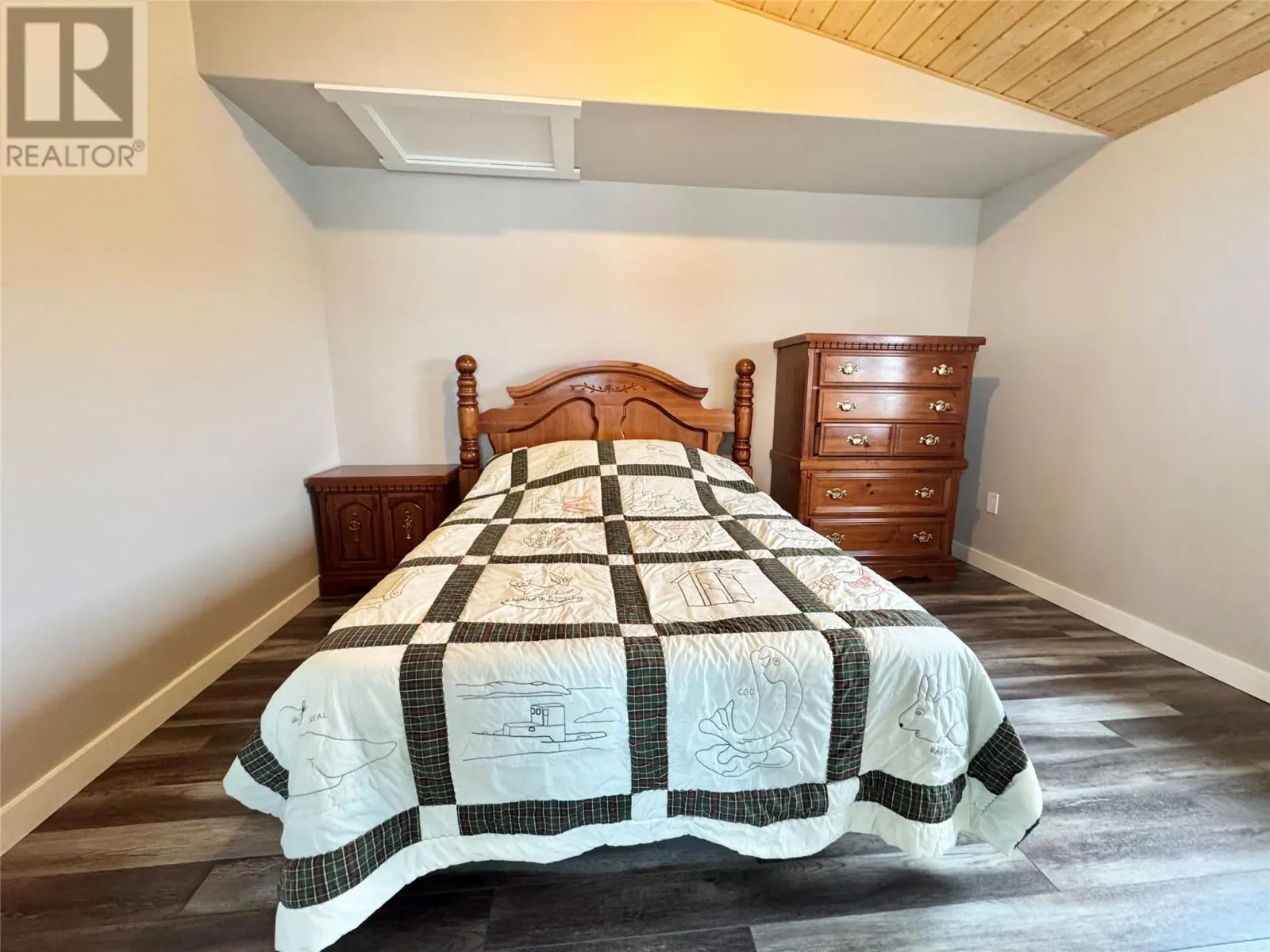 105 Bob Clark Drive