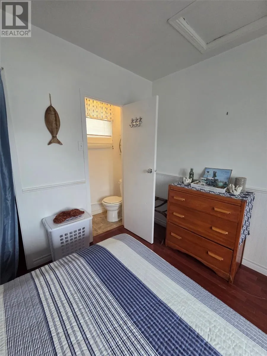15-17 Forge Hill