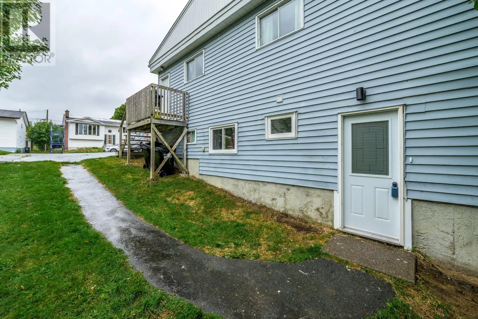 49 Holbrook Avenue