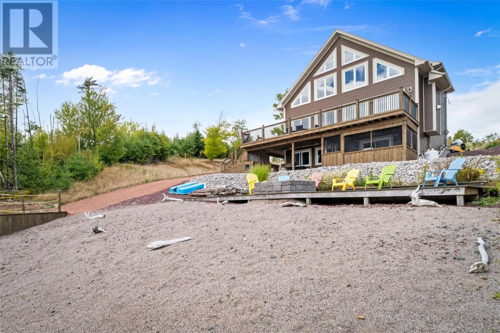 6 Tuscany Place