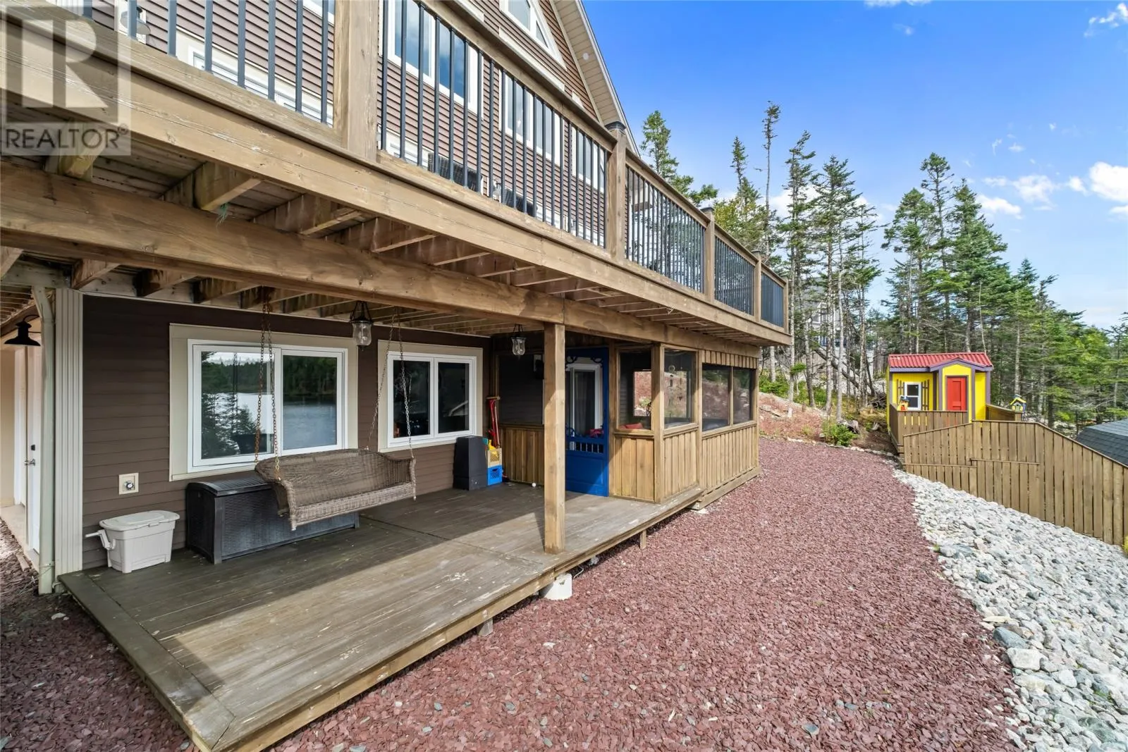 6 Tuscany Place