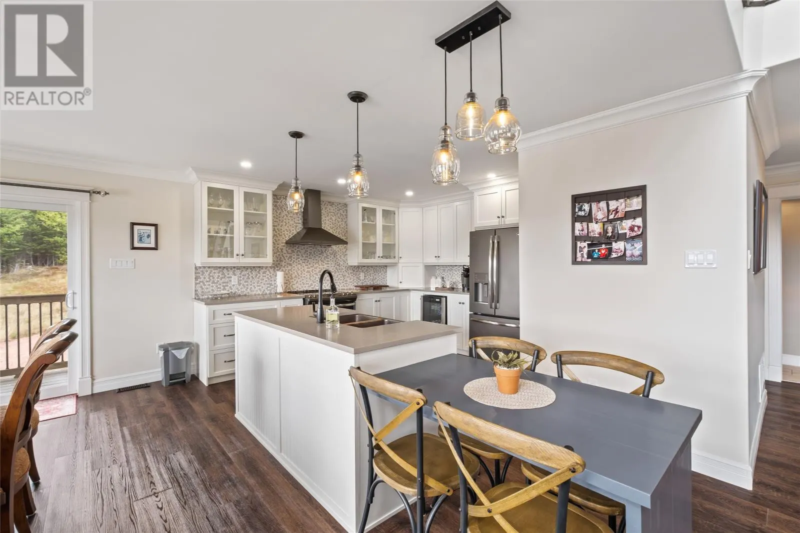 6 Tuscany Place