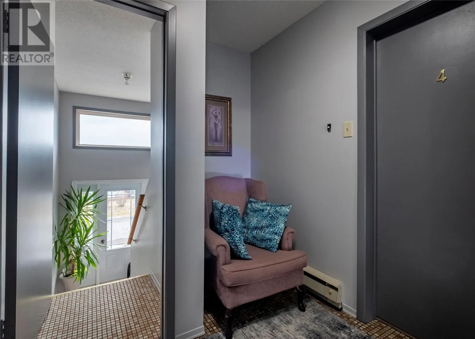 6-8 Port Anne Heights