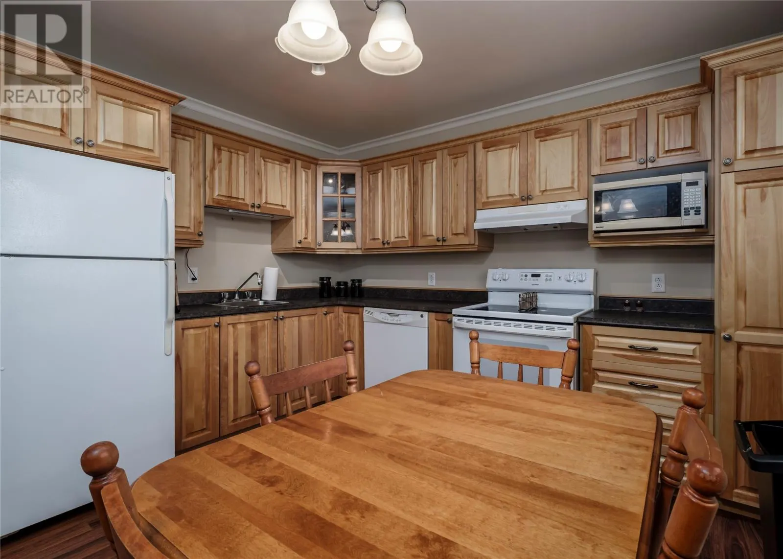 6-8 Port Anne Heights