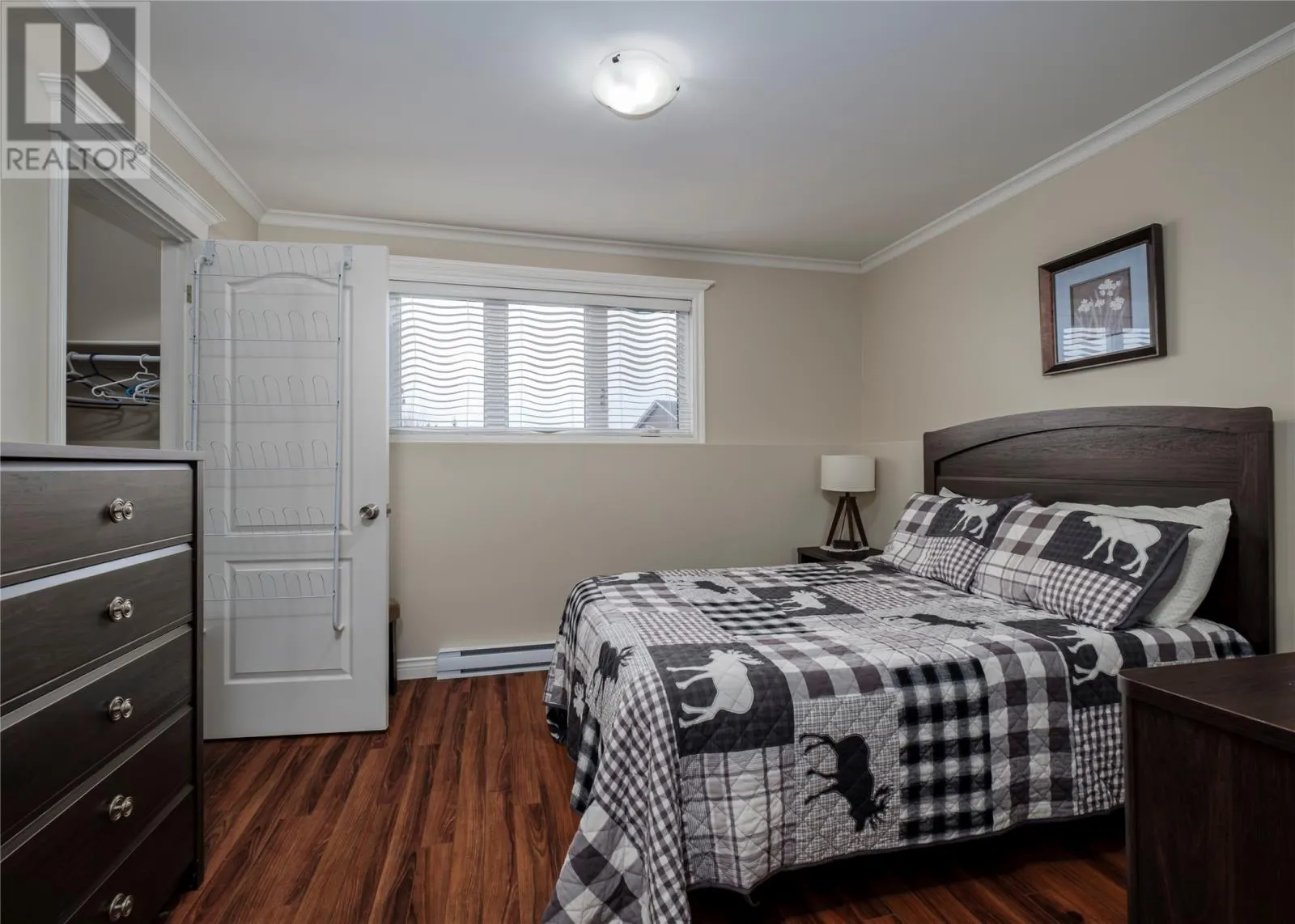 6-8 Port Anne Heights