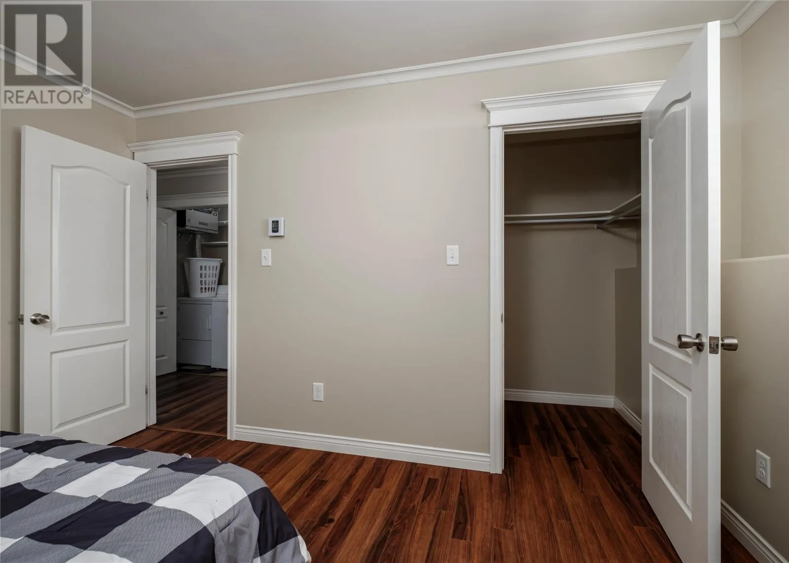 6-8 Port Anne Heights