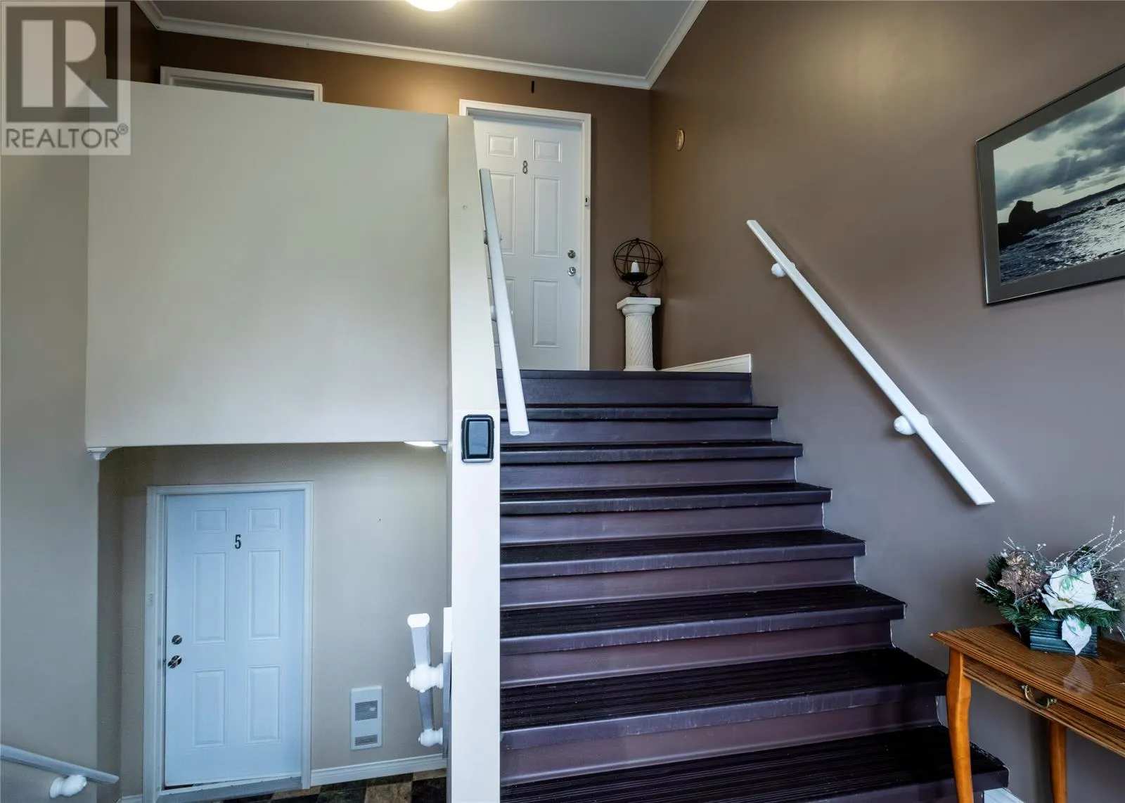 6-8 Port Anne Heights