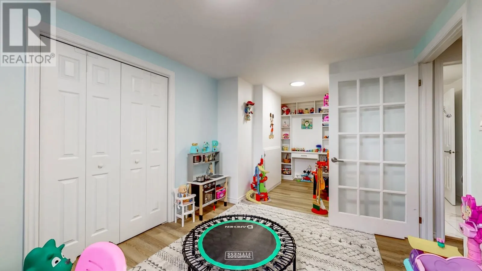 27 Spitfire Drive
